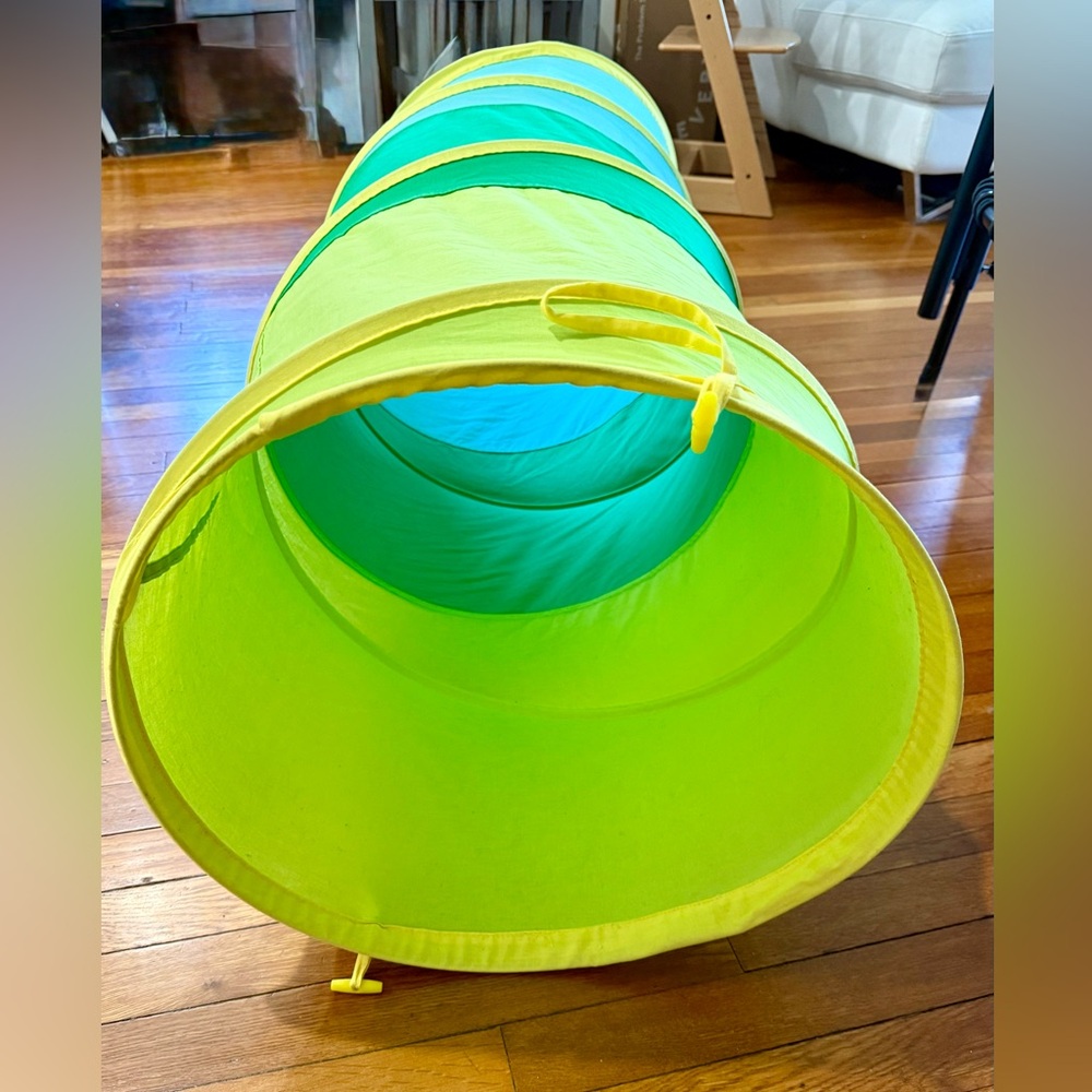 LOVEVERY The Organic Cotton Play Tunnel